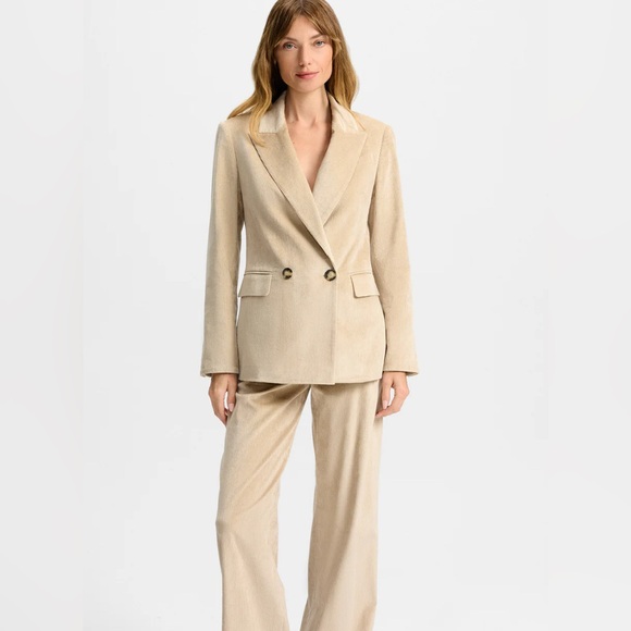 Veronica Beard Sevyn Corduroy Dickey Jacket
Stretch-Cotton Blazer Size 2 NWT - Picture 3 of 7